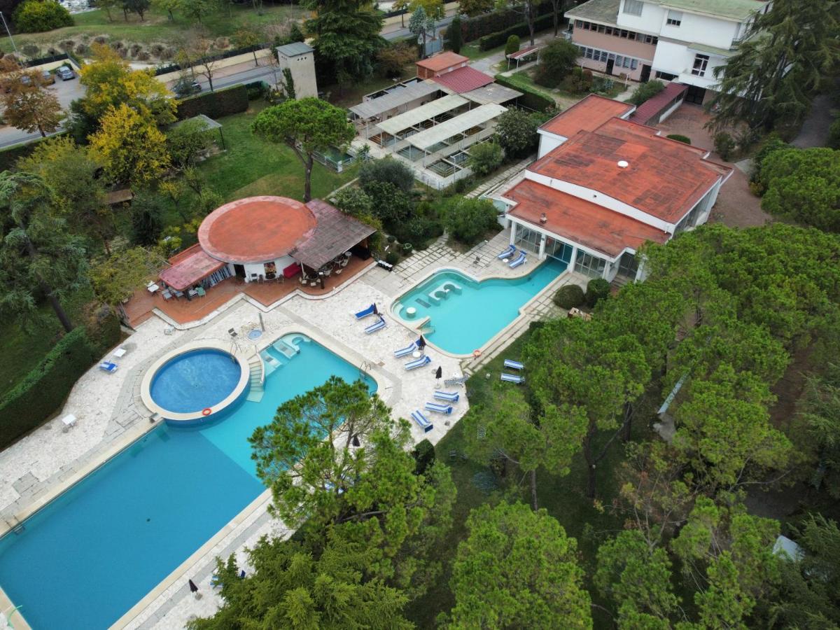 מונטגרוטו טרמה Hotel Terme Vulcania מראה חיצוני תמונה