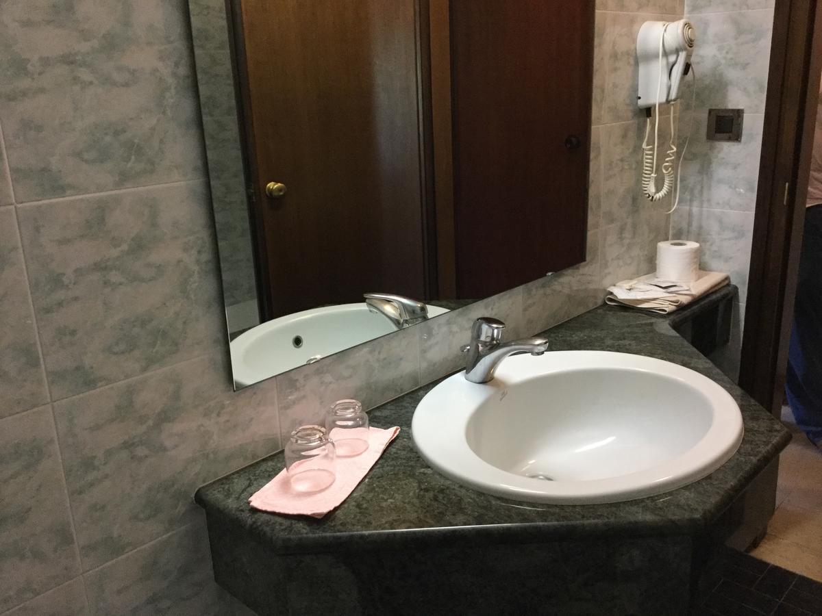 מונטגרוטו טרמה Hotel Terme Vulcania מראה חיצוני תמונה