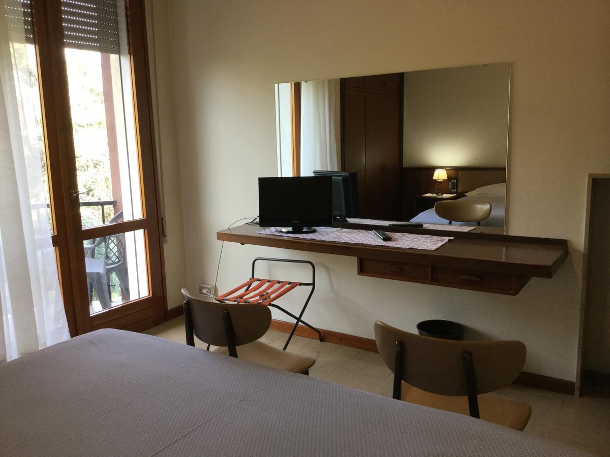 מונטגרוטו טרמה Hotel Terme Vulcania מראה חיצוני תמונה
