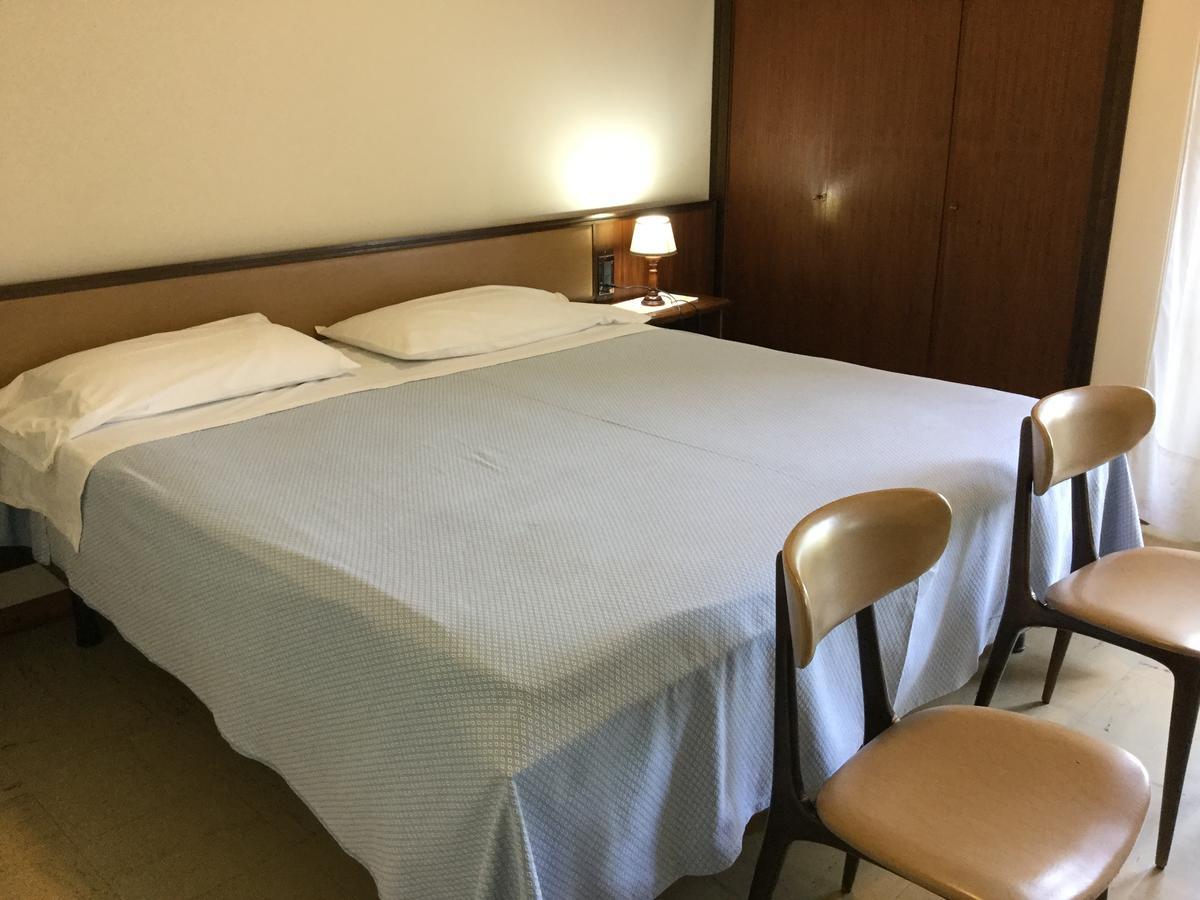 מונטגרוטו טרמה Hotel Terme Vulcania מראה חיצוני תמונה
